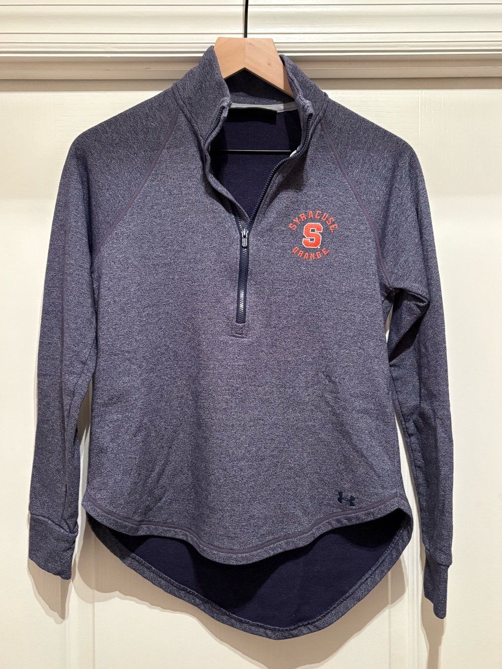 Women’s Under Armour Syracuse Orange 1/4 zip “loose fit” pullover size S